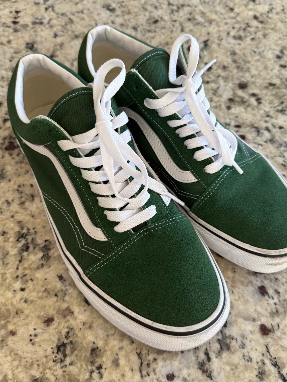Vans Old Skool Low-Top Sneakers - Green & White